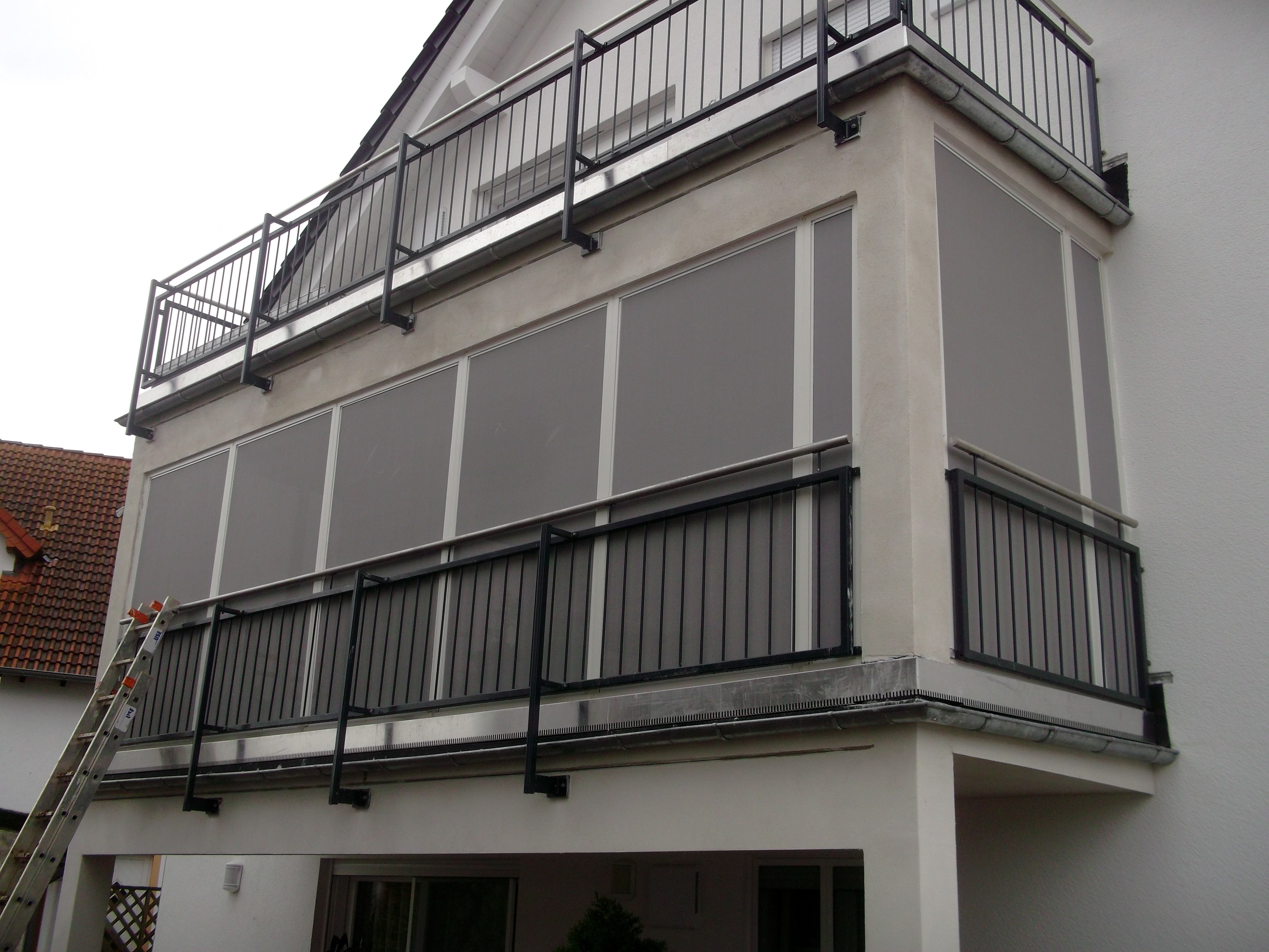 Siegel Flyscreens Insektenschutzgitter Katzen Voliere für Balkone Außen Ansicht